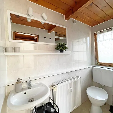 Tiny House Mit Garten In See-naehe * Tauche