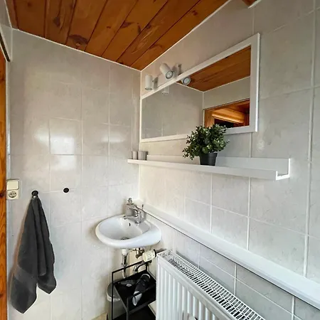 Tiny House Mit Garten In See-naehe